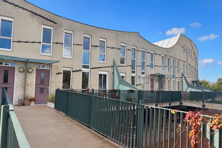 Photo of property Stadhouderlaan 212, Heerenveen