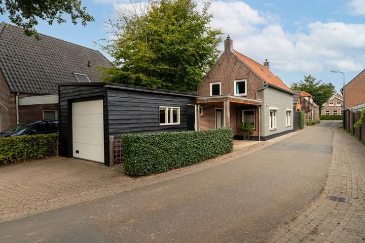 Stadhoudersdijk 4 in Waspik