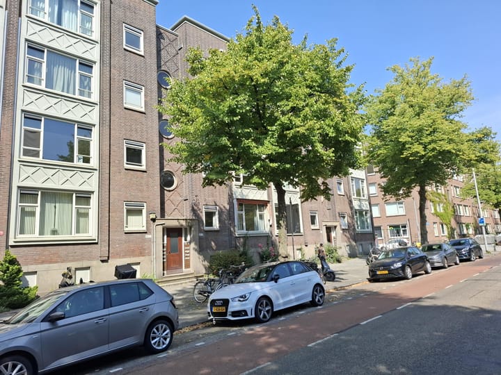 Stadhoudersweg 43B in Rotterdam photo