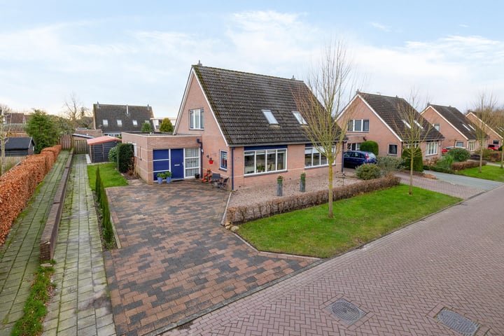 Standvoetbeker 1 in Borger