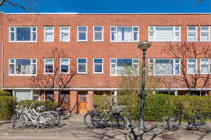 Star Numanstraat 10 in Groningen