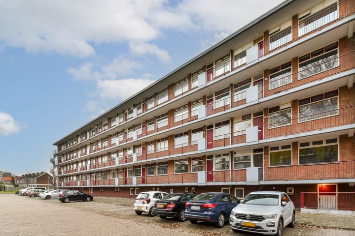 Staringlaan 108 in Papendrecht