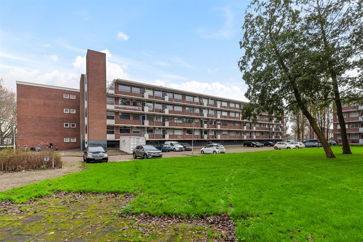 Staringlaan 214 in Papendrecht