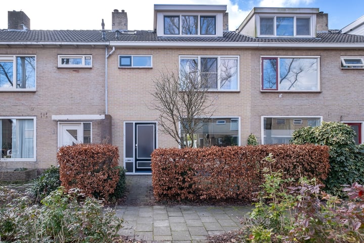 Staringlaan 6 in Heerhugowaard