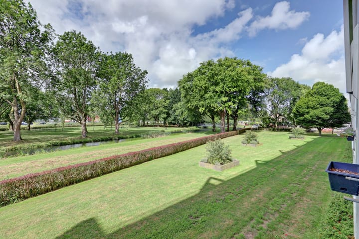 Staringplantsoen 13A in Spijkenisse