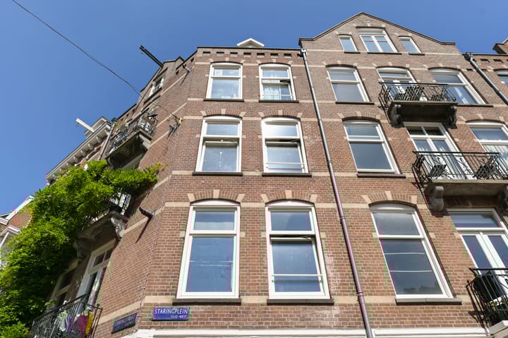 Staringplein 1-2 in Amsterdam