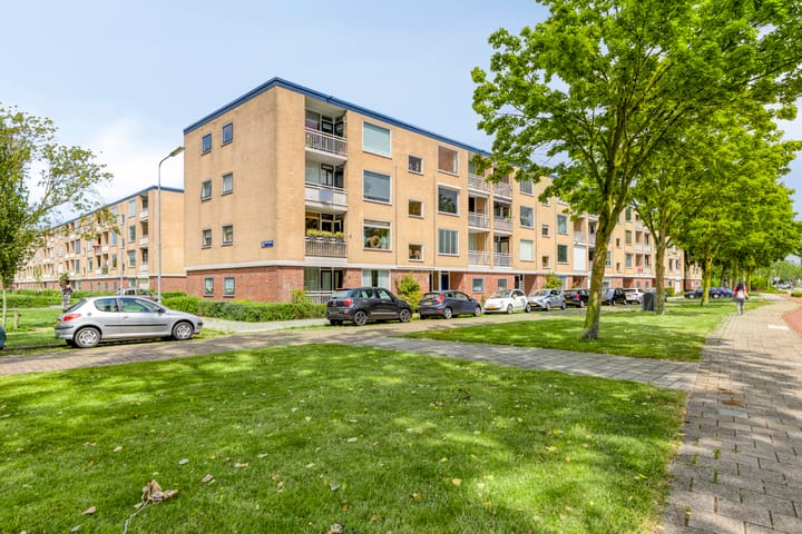 Photo of property Statenlaan 44, Middelburg