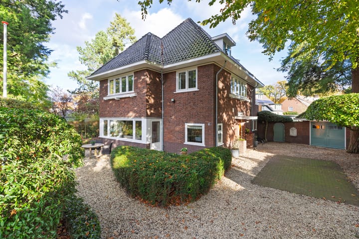 Statenlaan 5 in Bussum