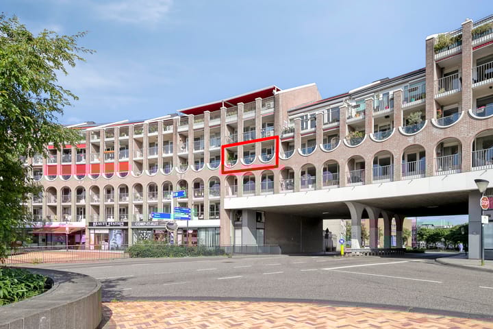 Photo of property Stationsplein 58, Helmond