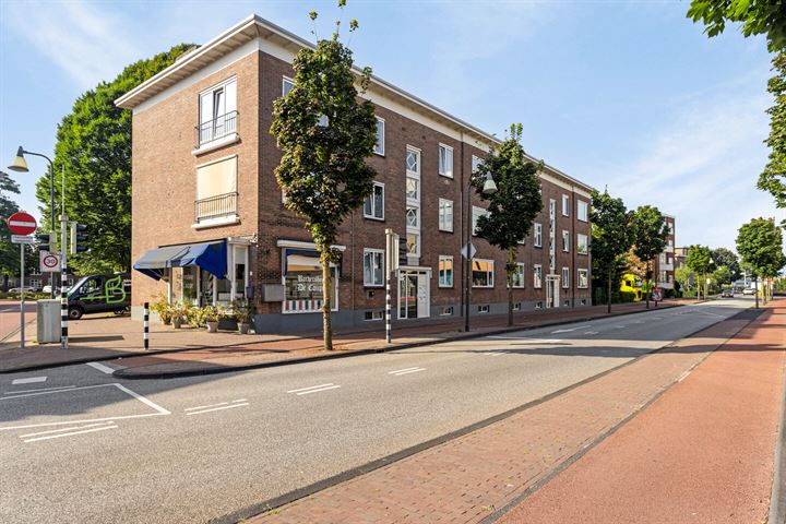 Stationsplein 81 in Zutphen