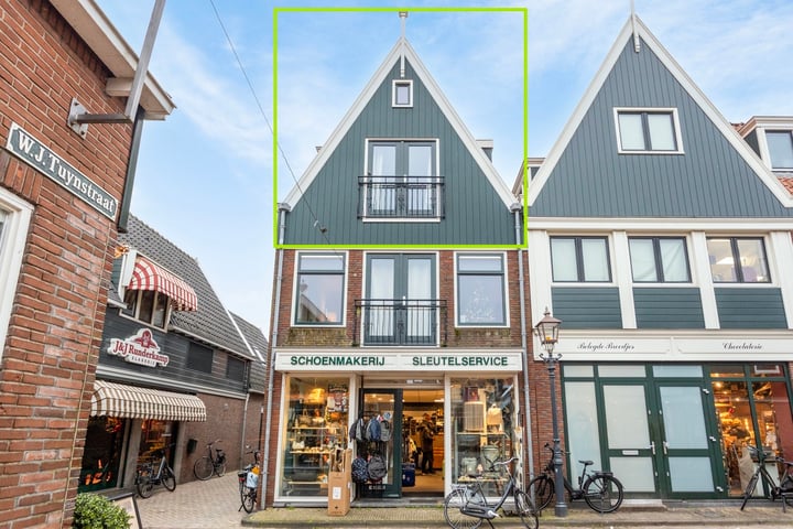 Stationsstraat 11b in Volendam