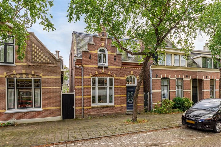 Stationsstraat 51 in Koog aan de Zaan