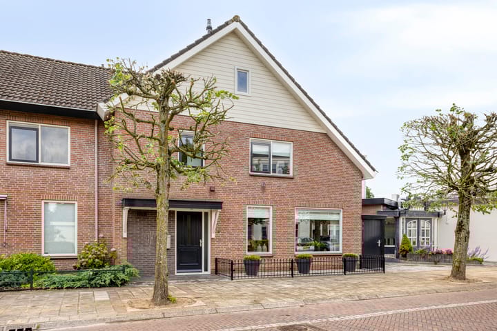 Stationsstraat 8a in Heerde foto