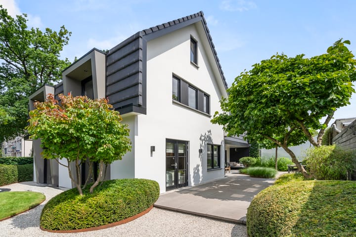 Photo of property Stationsweg 105, Ede