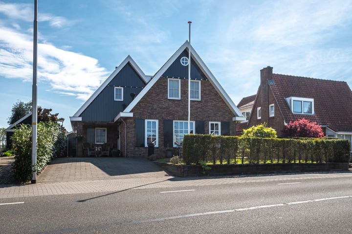 Photo of property Stationsweg 11, Markelo