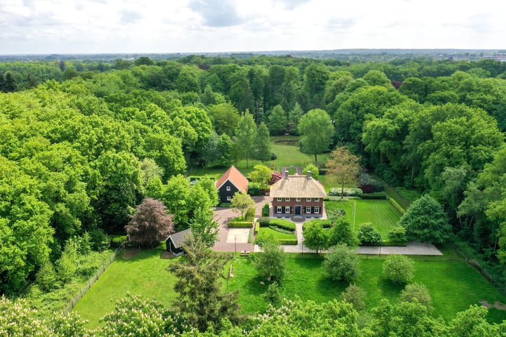 Photo of property Stationsweg 12, Barneveld