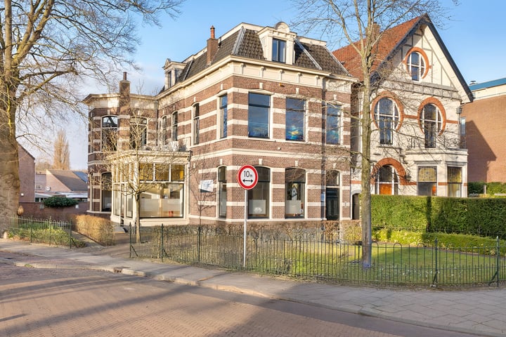 Photo of property Stationsweg 33, Meppel