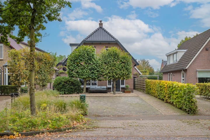 Stationsweg West 157 in Woudenberg