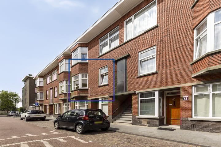 Staverdenstraat 135 in 's-Gravenhage foto