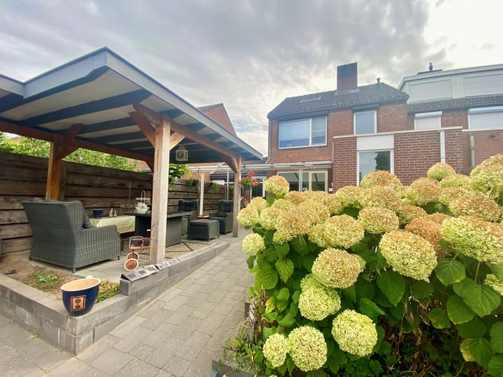 Steenakker 48 in Roosteren