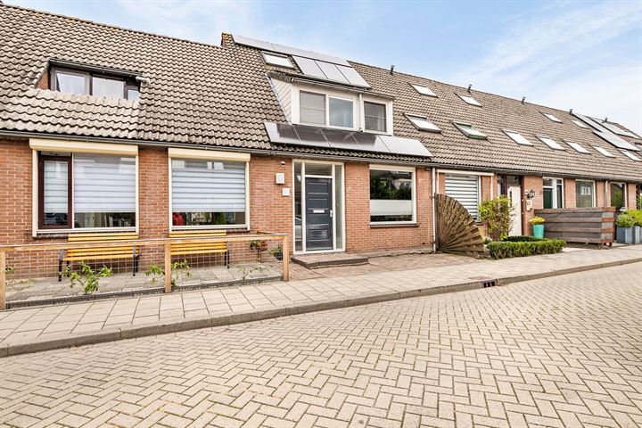 Photo of property Steenarend 97, Nieuwegein