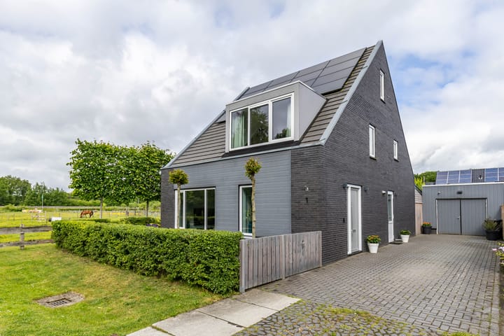 Steendobbe 1 in Zuidlaren