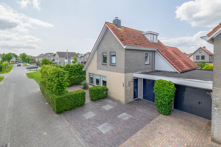 Steenloper 1 in Lemmer