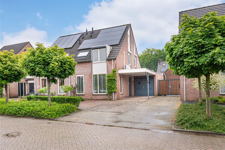 Photo of property Steenovens 97, Westerhoven