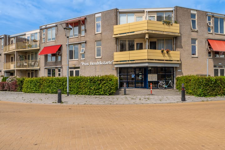 Steenstraat 1 in Veendam Foto
