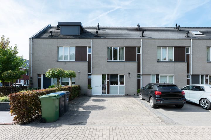 Photo of property Steenuil 12, Bosschenhoofd