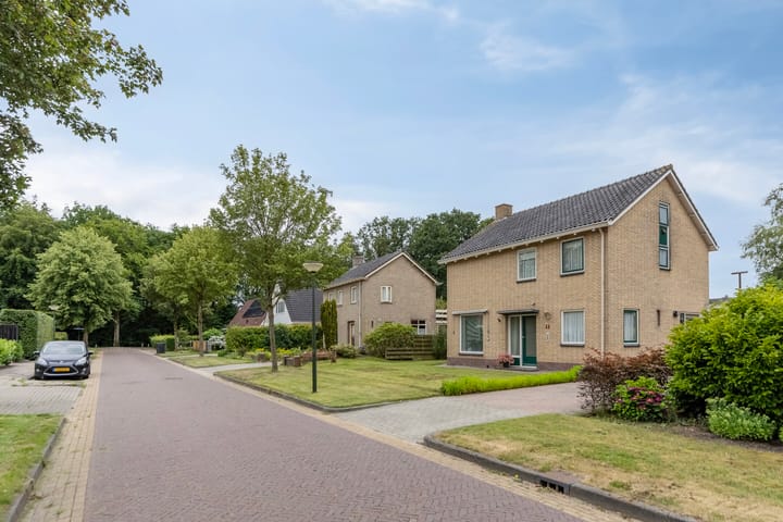 Stegingaweg 13 in Oosterwolde