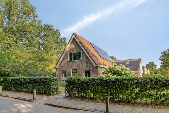 Stegingaweg 9 in Oosterwolde