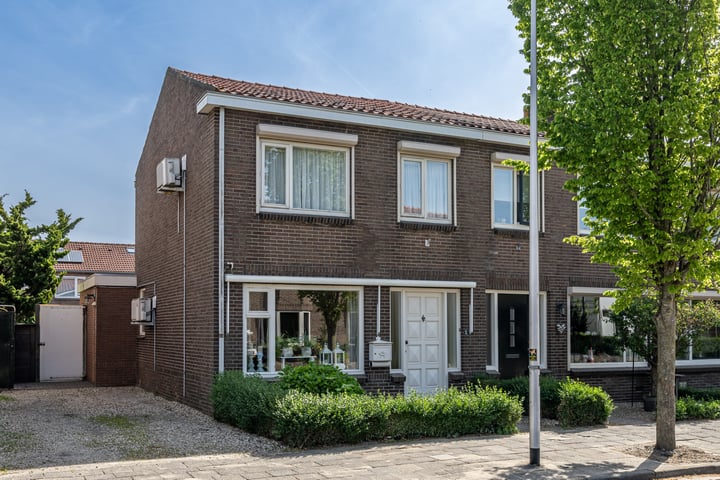 Photo of property Steneweg 51, Middelharnis