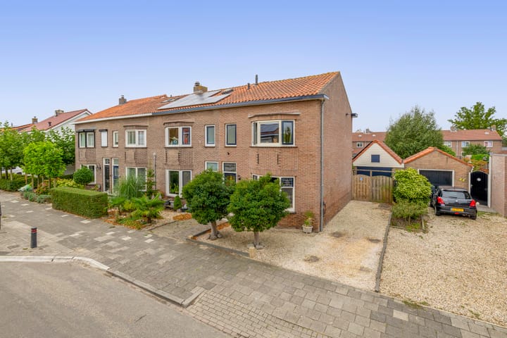 Steneweg 78 in Middelharnis