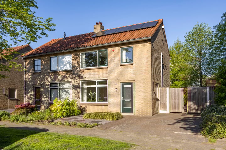 Stephensonstraat 26 in Hengelo Foto