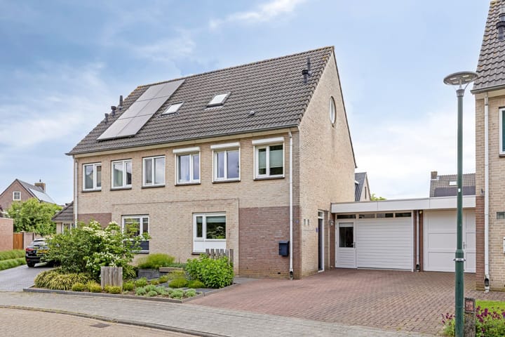 Sterappel 12 in Asten