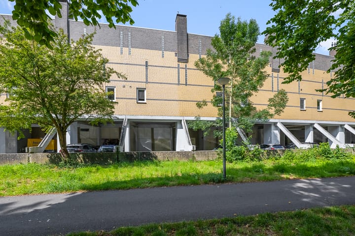 Sterkenburg 125 in Alphen aan den Rijn