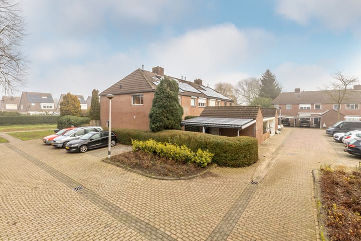 Sternlaan 44 in Vlijmen