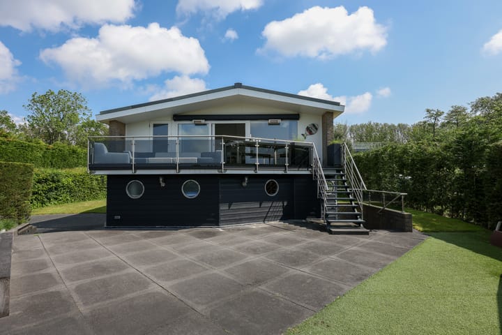 Sternlaan 8 in Kamperland