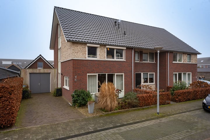 Sterrebos 6 in Oldebroek