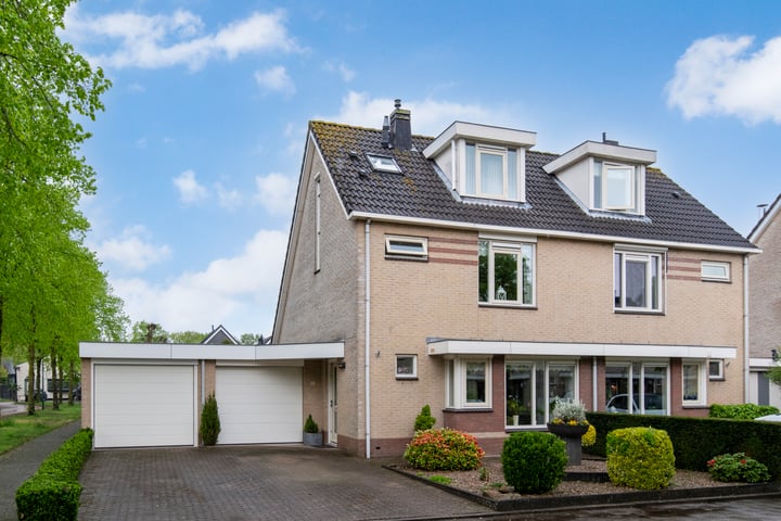 Sterremos 28 in Veenendaal