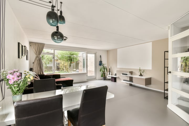 Steven Vennecoolstraat 40 in Almere Foto