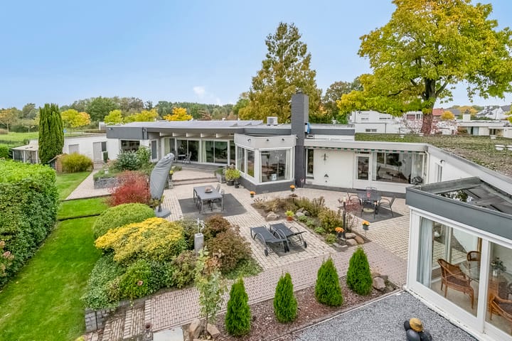 Photo of property Stevinplantsoen 11, Helmond
