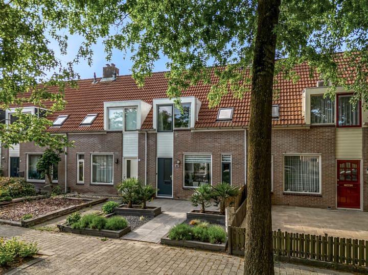 Stijgbeugel 23 in Zwaag
