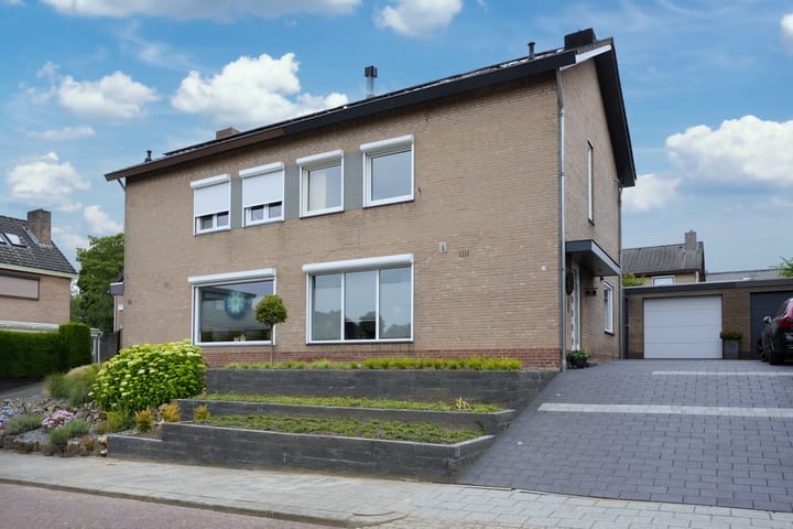 Stijn Streuvelsstraat 12 in Landgraaf