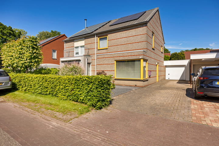 Photo of property Stinslaan 8, Leek