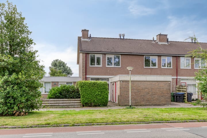 Photo of property Stinzenflora 78, Leeuwarden