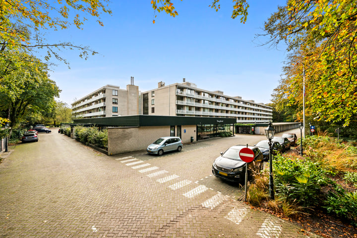 Stoeplaan 11-F55 in Wassenaar