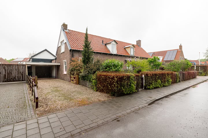 Stoepstraat 18 in Opijnen