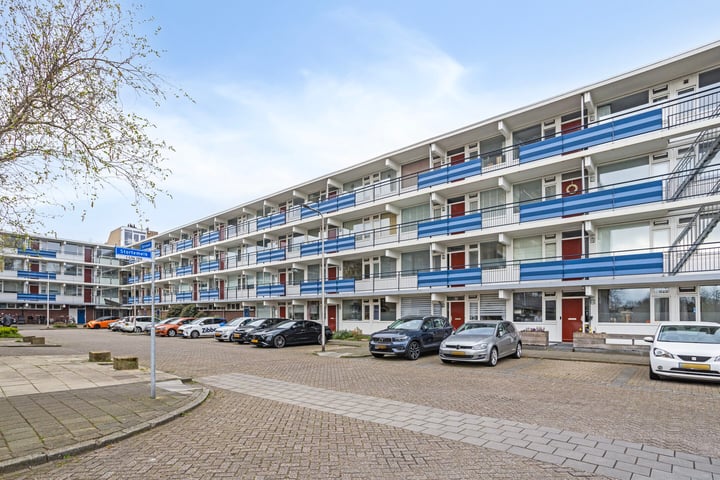 Stortemelk 48 in Alphen aan den Rijn